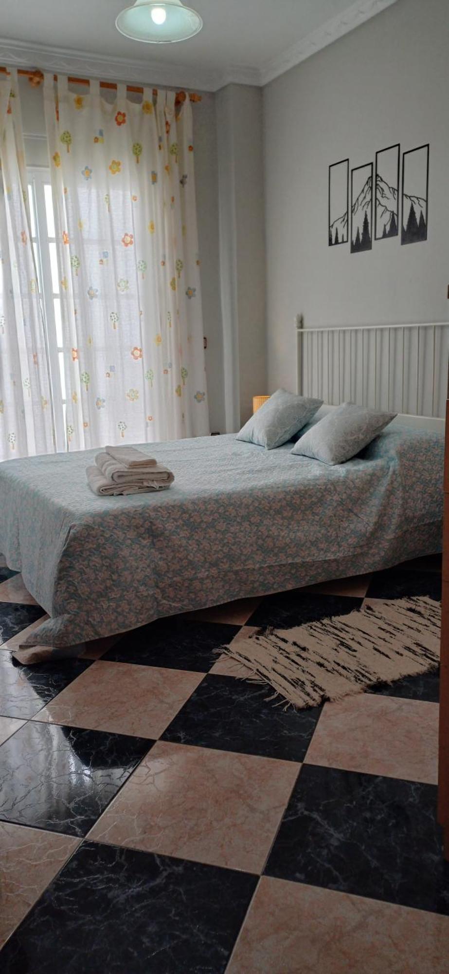 Apartamento Piso En Arenas De Velez Málaga